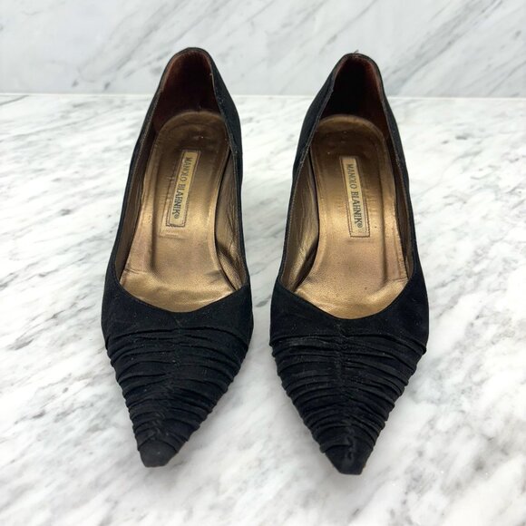 Manolo Blahnik | Shoes | Auth Manolo Blahnik Kitten Heel Pumps In Black